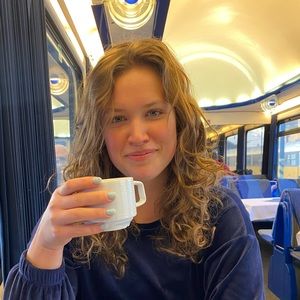 Meet your Posher, Gillian